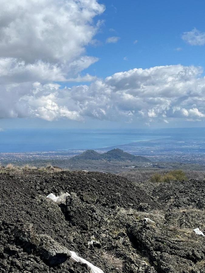 Lavica Di Mezzo Apartments Κατάνια Εξωτερικό φωτογραφία